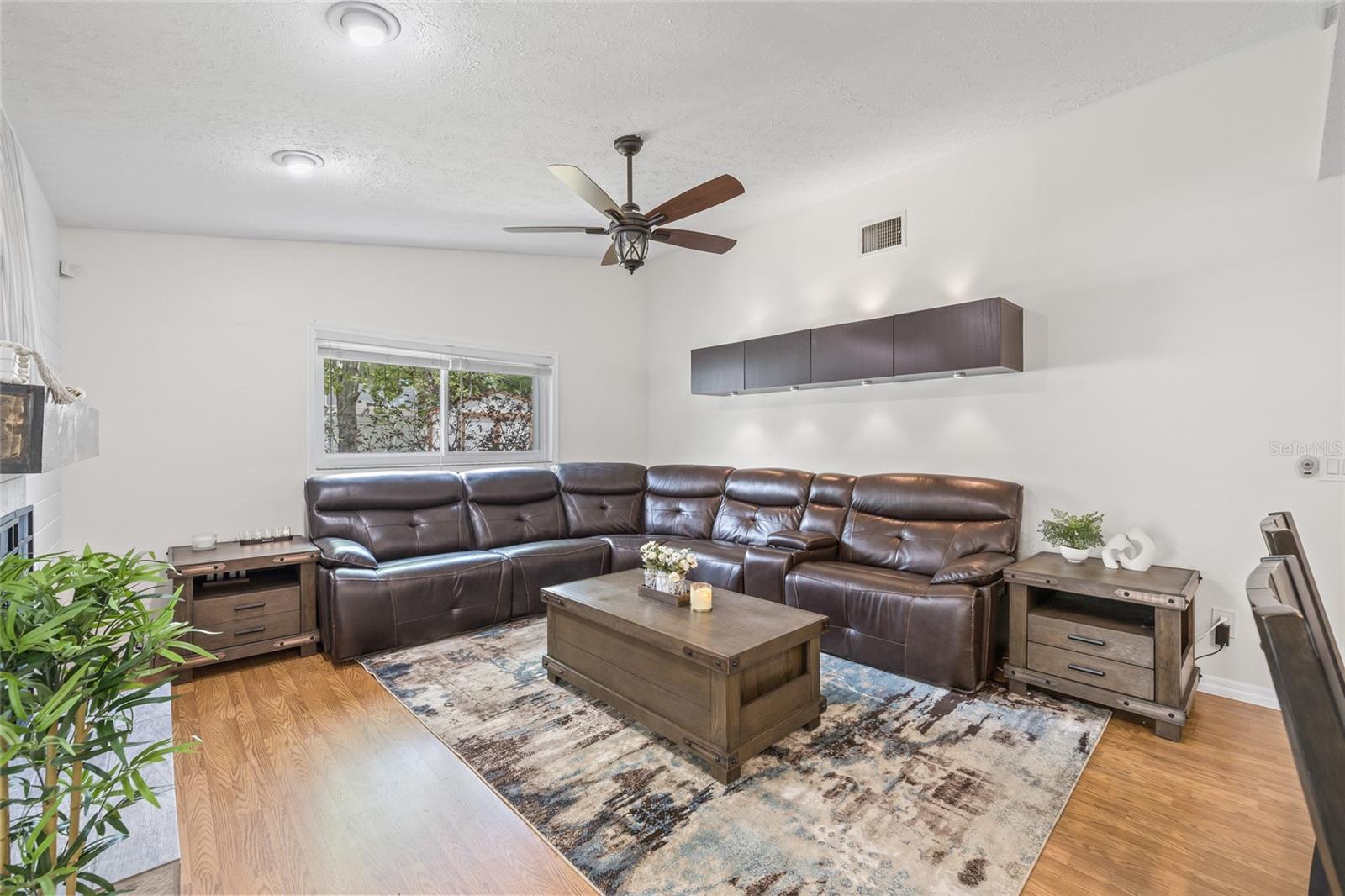 4607 FARMHOUSE DR, TAMPA, FL, 33624