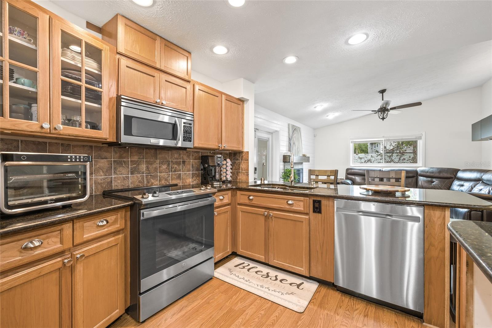 4607 FARMHOUSE DR, TAMPA, FL, 33624