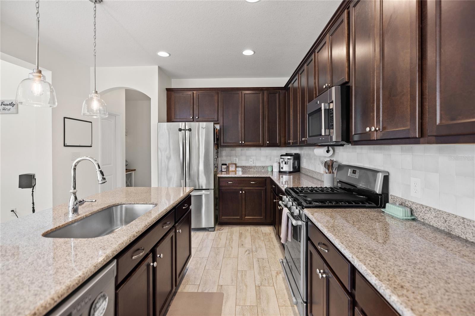 495 BRIGHTON CV, FREEPORT, FL, 32439