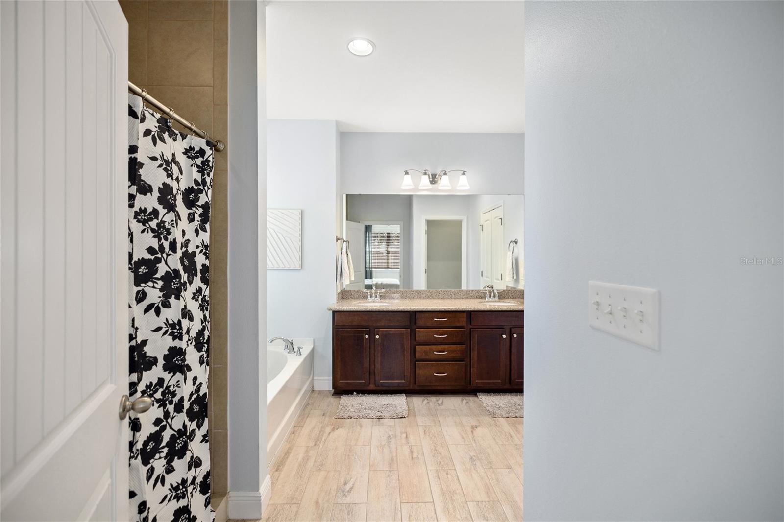 495 BRIGHTON CV, FREEPORT, FL, 32439