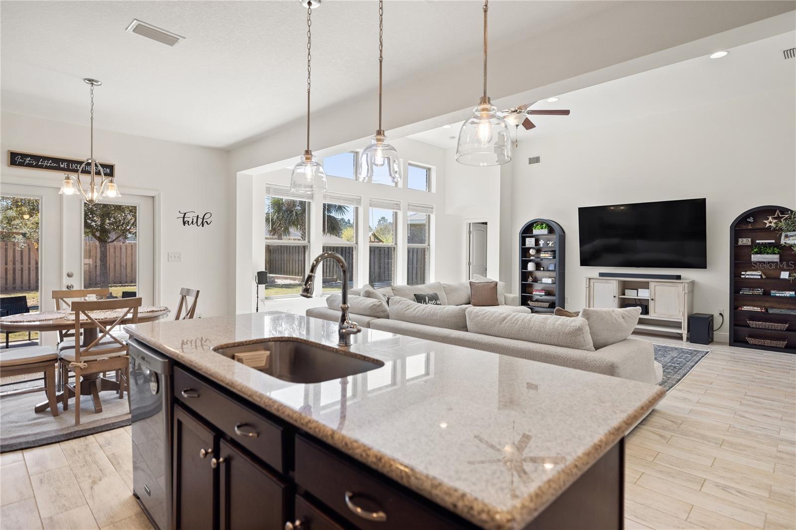 495 BRIGHTON CV, FREEPORT, FL, 32439