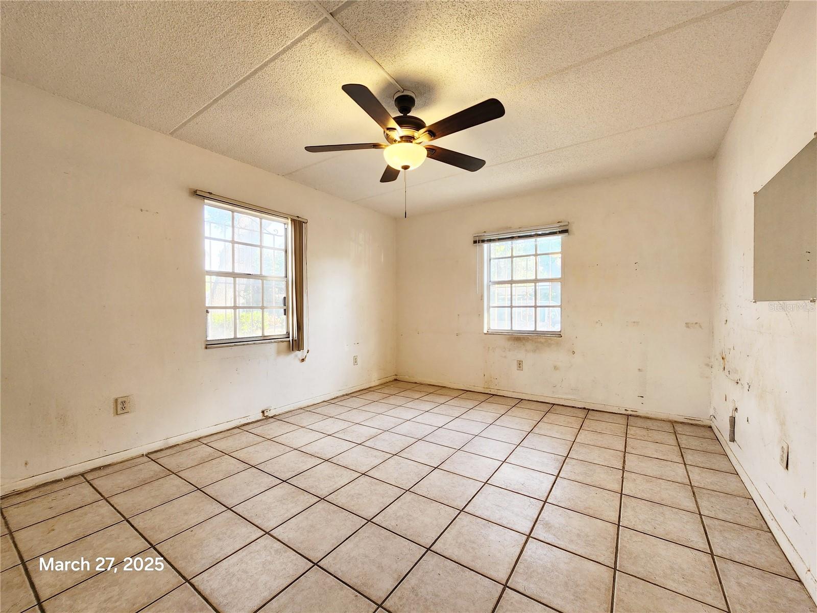 4702 MICHAEL CT #137, TAMPA, FL, 33614