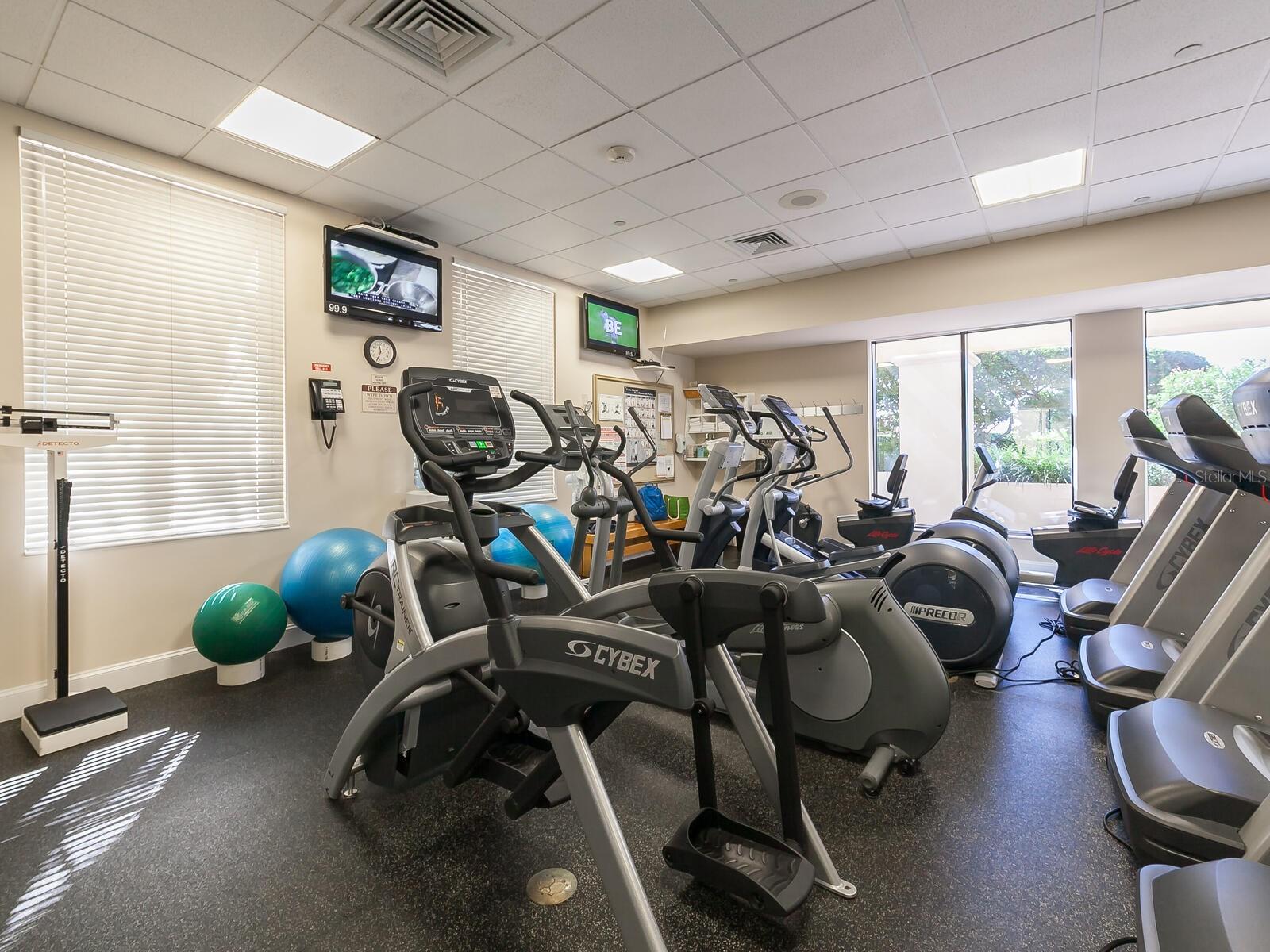 1281 GULF OF MEXICO DR #704, LONGBOAT KEY, FL, 34228