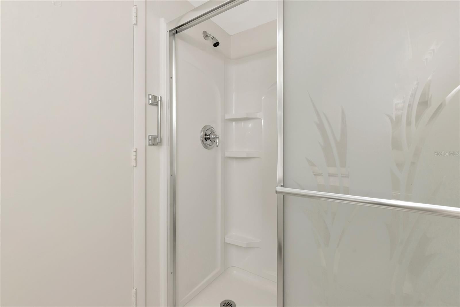 425 30TH AVE W #C208, BRADENTON, FL, 34205