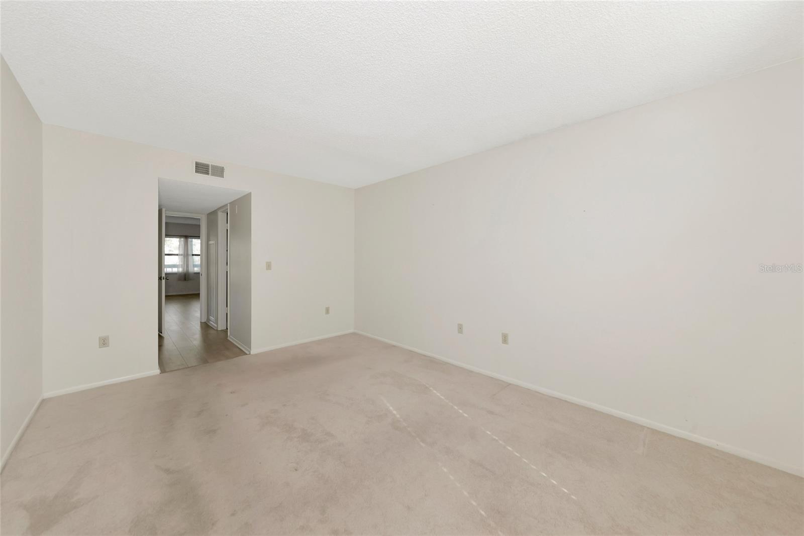 425 30TH AVE W #C208, BRADENTON, FL, 34205