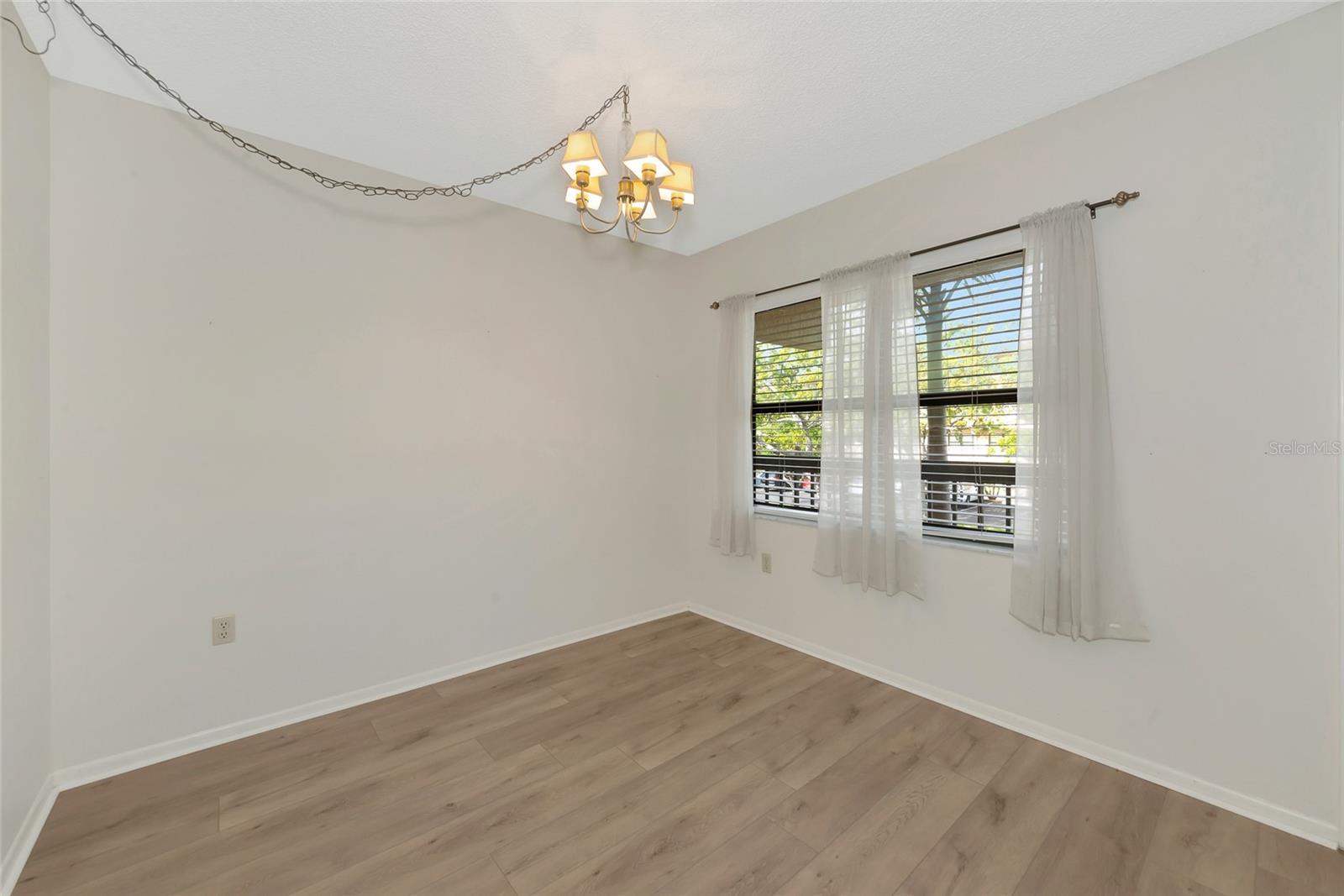 425 30TH AVE W #C208, BRADENTON, FL, 34205