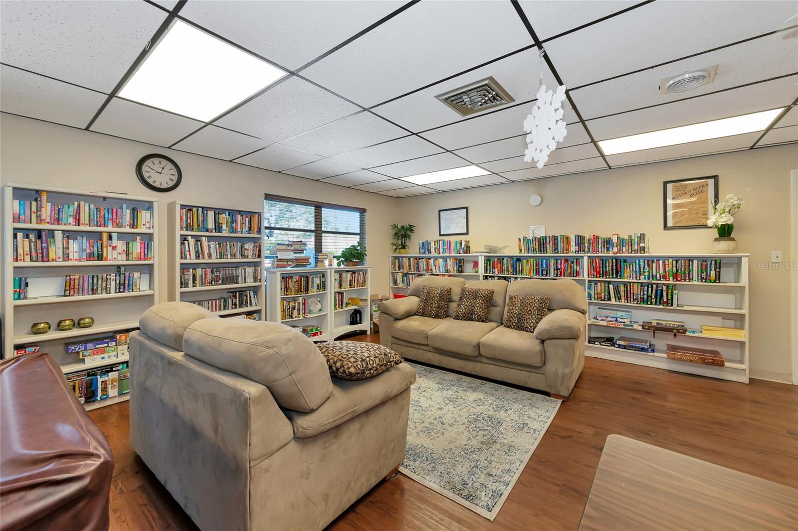 425 30TH AVE W #C208, BRADENTON, FL, 34205