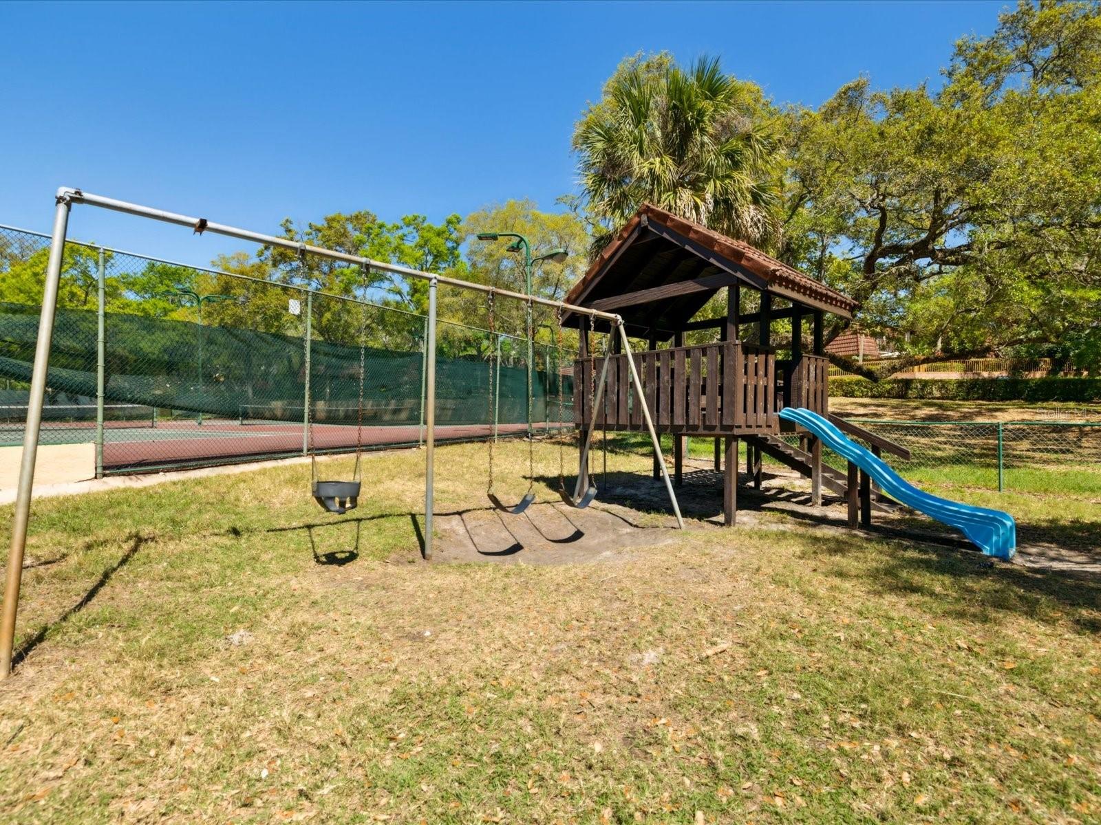 2644 2ND CT, PALM HARBOR, FL, 34684