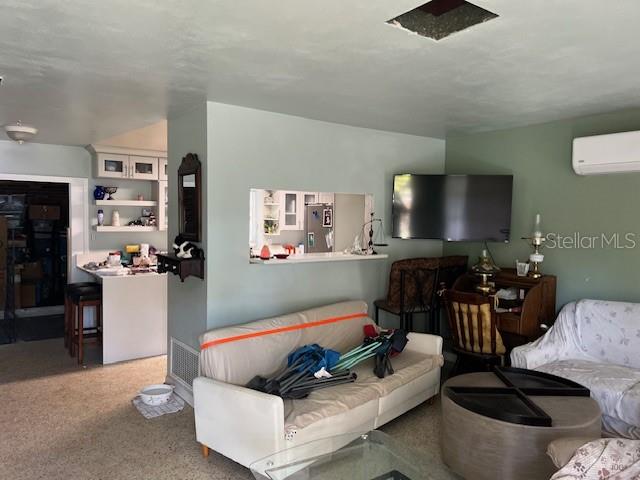 617 VANDENBERG ST, ALTAMONTE SPRINGS, FL, 32701
