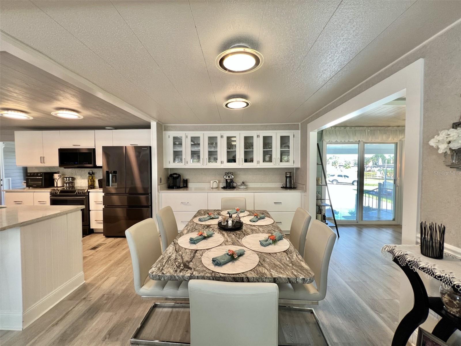 207 HAWTHORNE BLVD, LEESBURG, FL, 34748