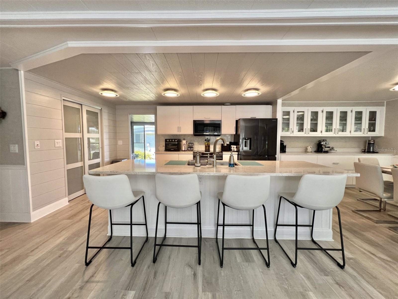 207 HAWTHORNE BLVD, LEESBURG, FL, 34748