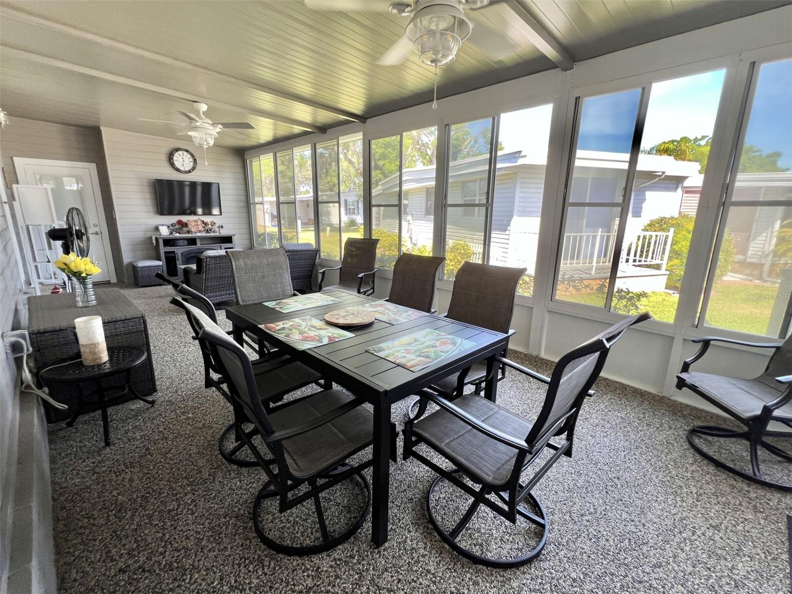 207 HAWTHORNE BLVD, LEESBURG, FL, 34748