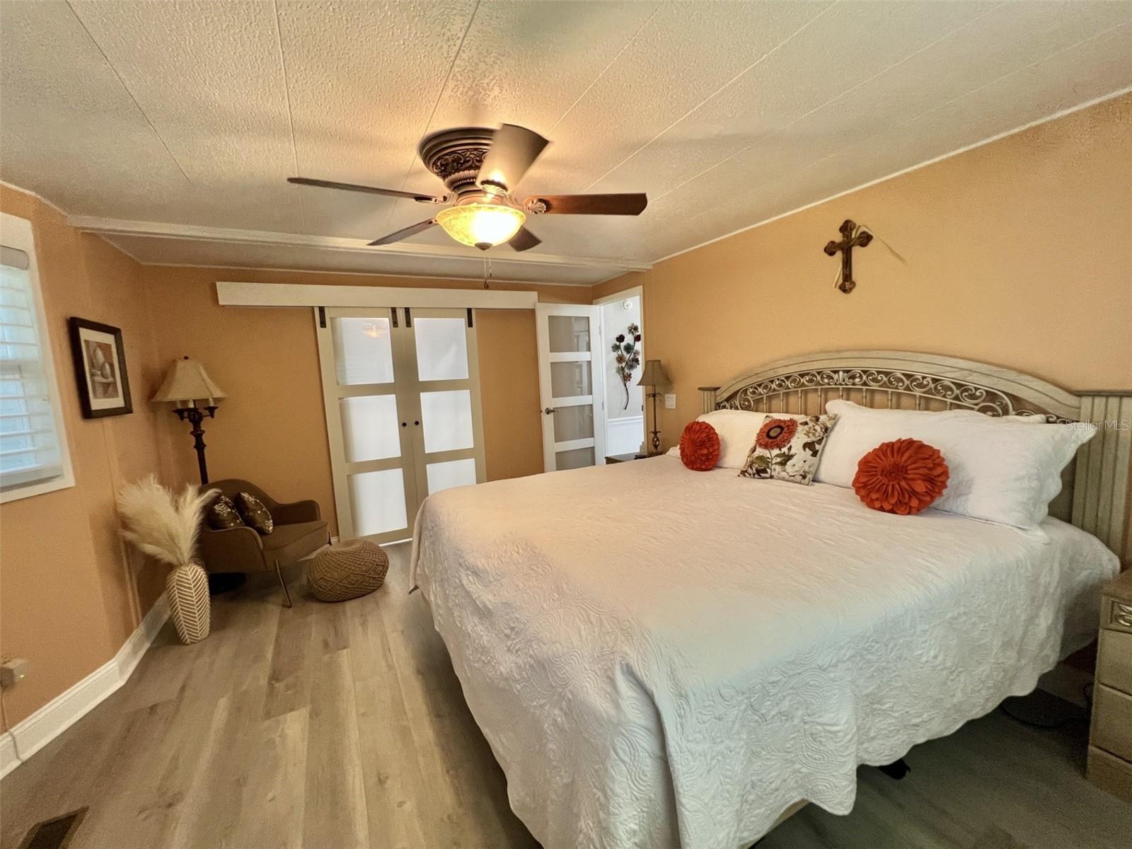 207 HAWTHORNE BLVD, LEESBURG, FL, 34748