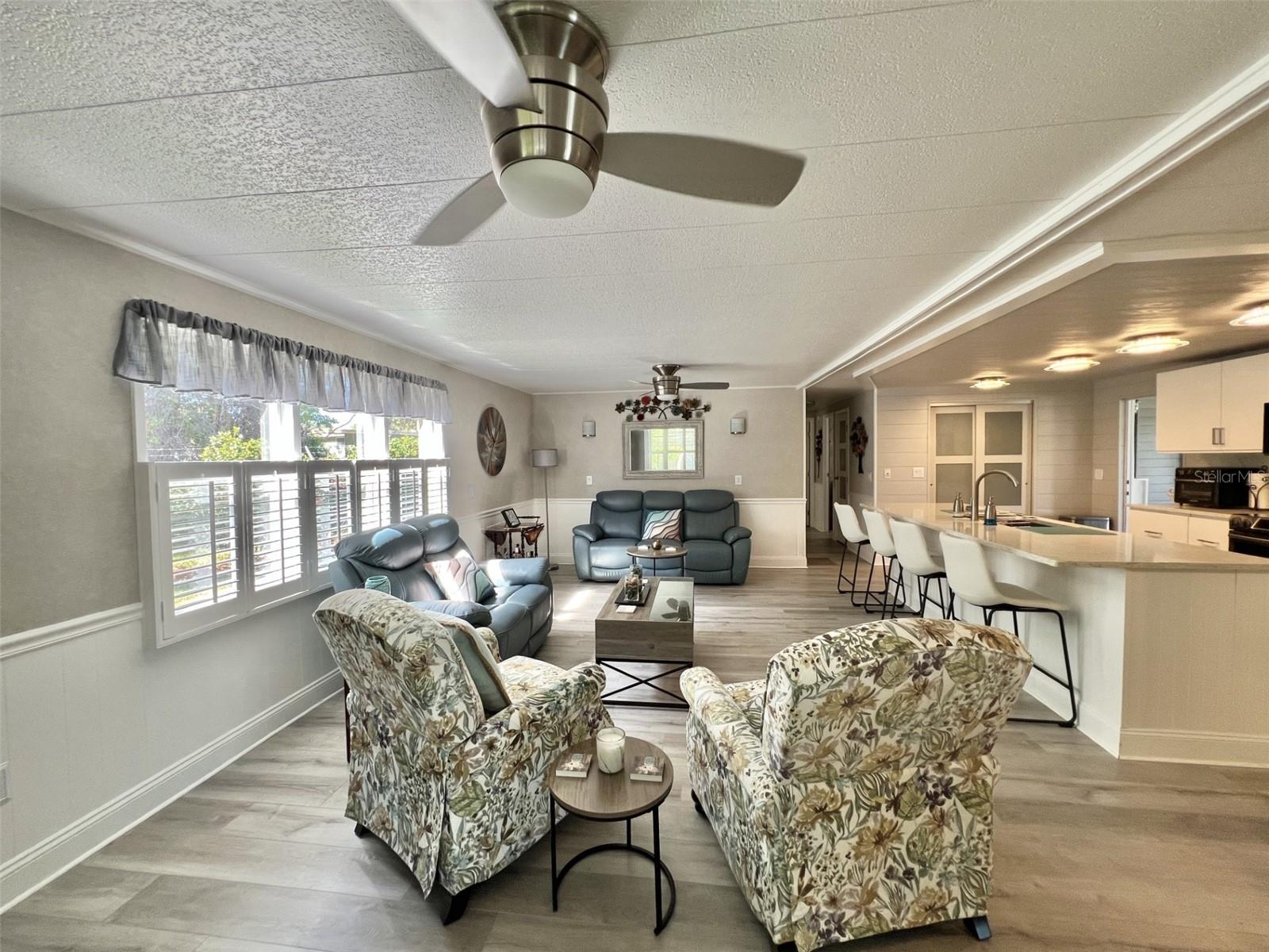 207 HAWTHORNE BLVD, LEESBURG, FL, 34748