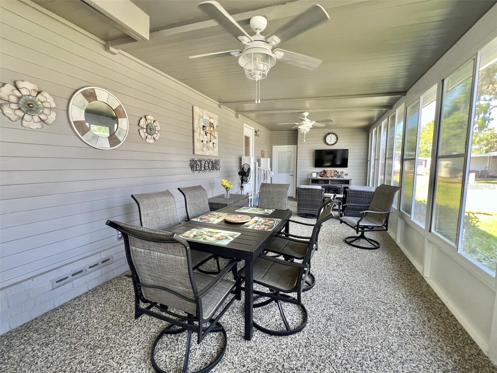 207 HAWTHORNE BLVD, LEESBURG, FL, 34748