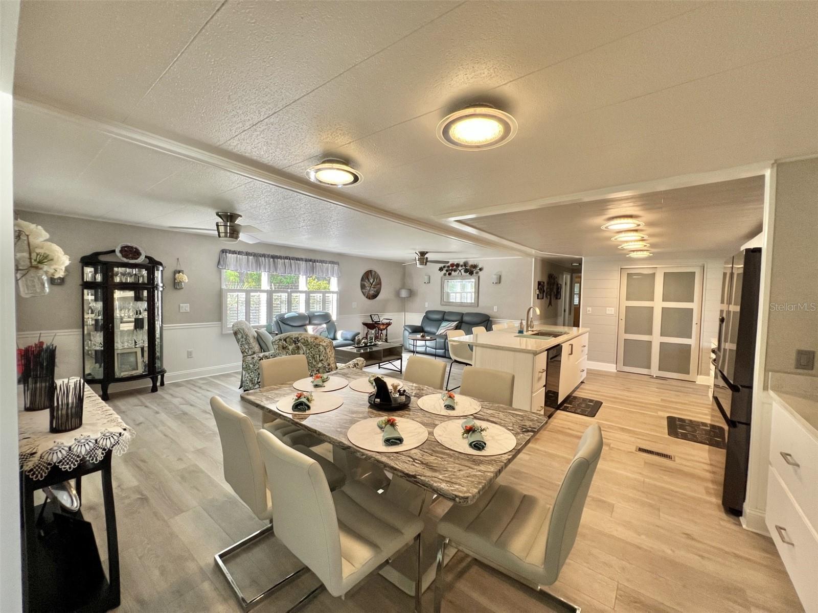 207 HAWTHORNE BLVD, LEESBURG, FL, 34748