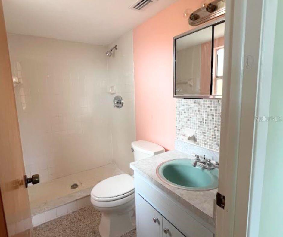 218 TERRACE DR, BRANDON, FL, 33510