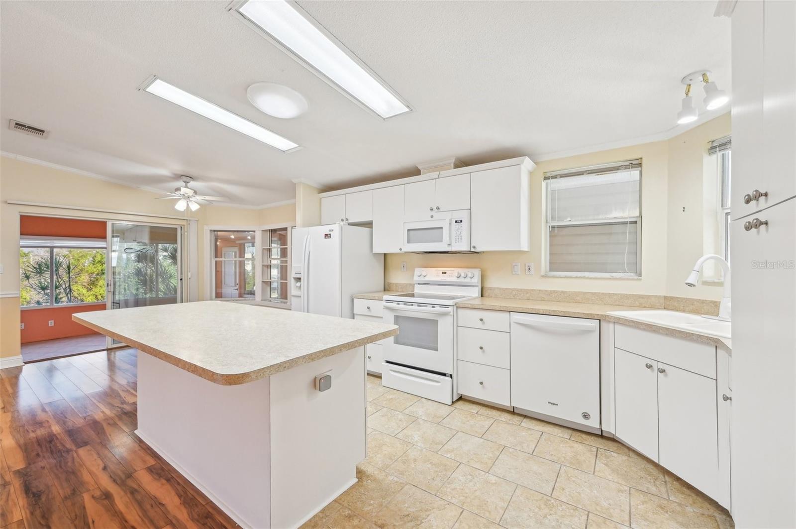 724 BLACKBURN BLVD, NORTH PORT, FL, 34287