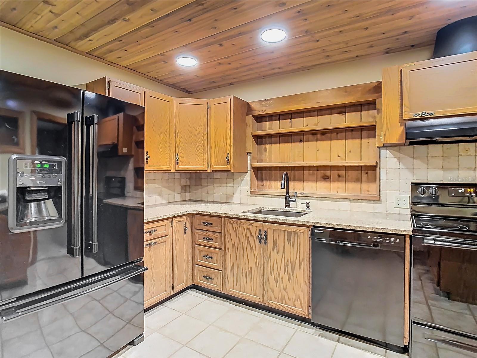 410 SANDSPUR RD N, MAITLAND, FL, 32751