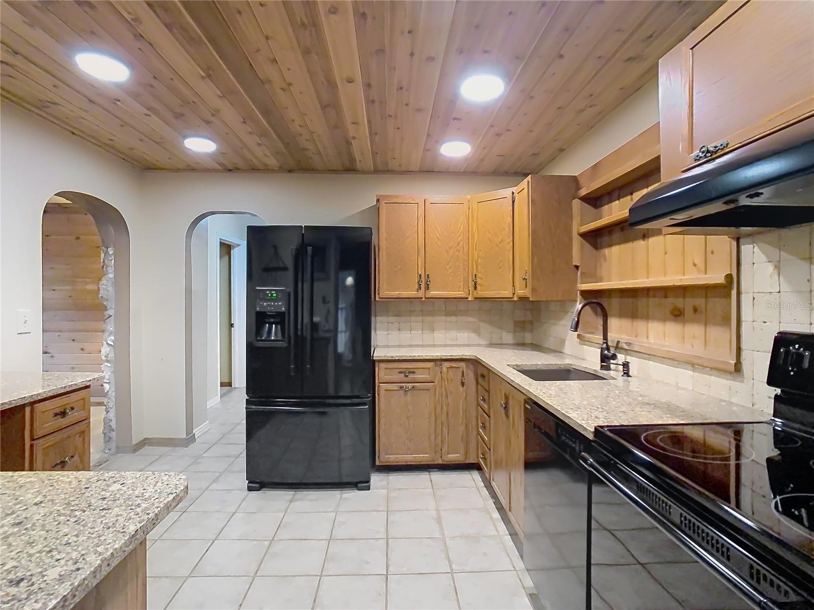 410 SANDSPUR RD N, MAITLAND, FL, 32751