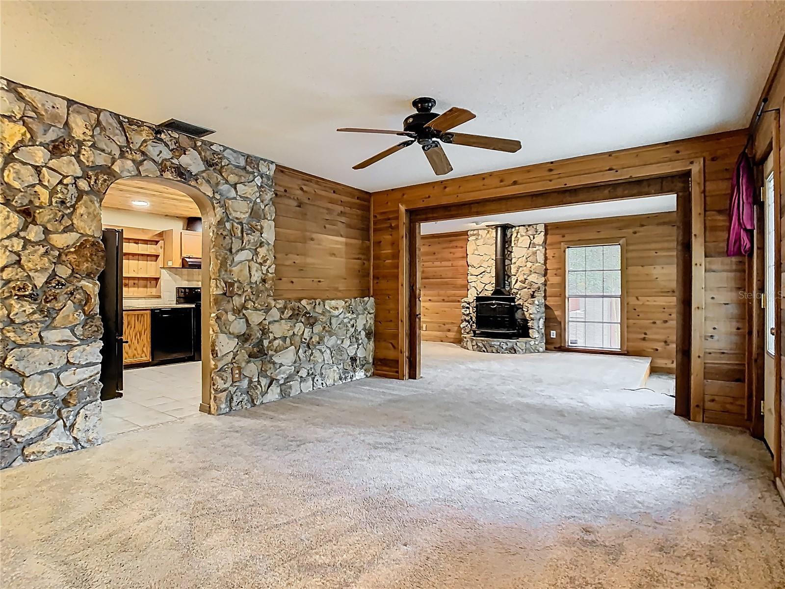 410 SANDSPUR RD N, MAITLAND, FL, 32751