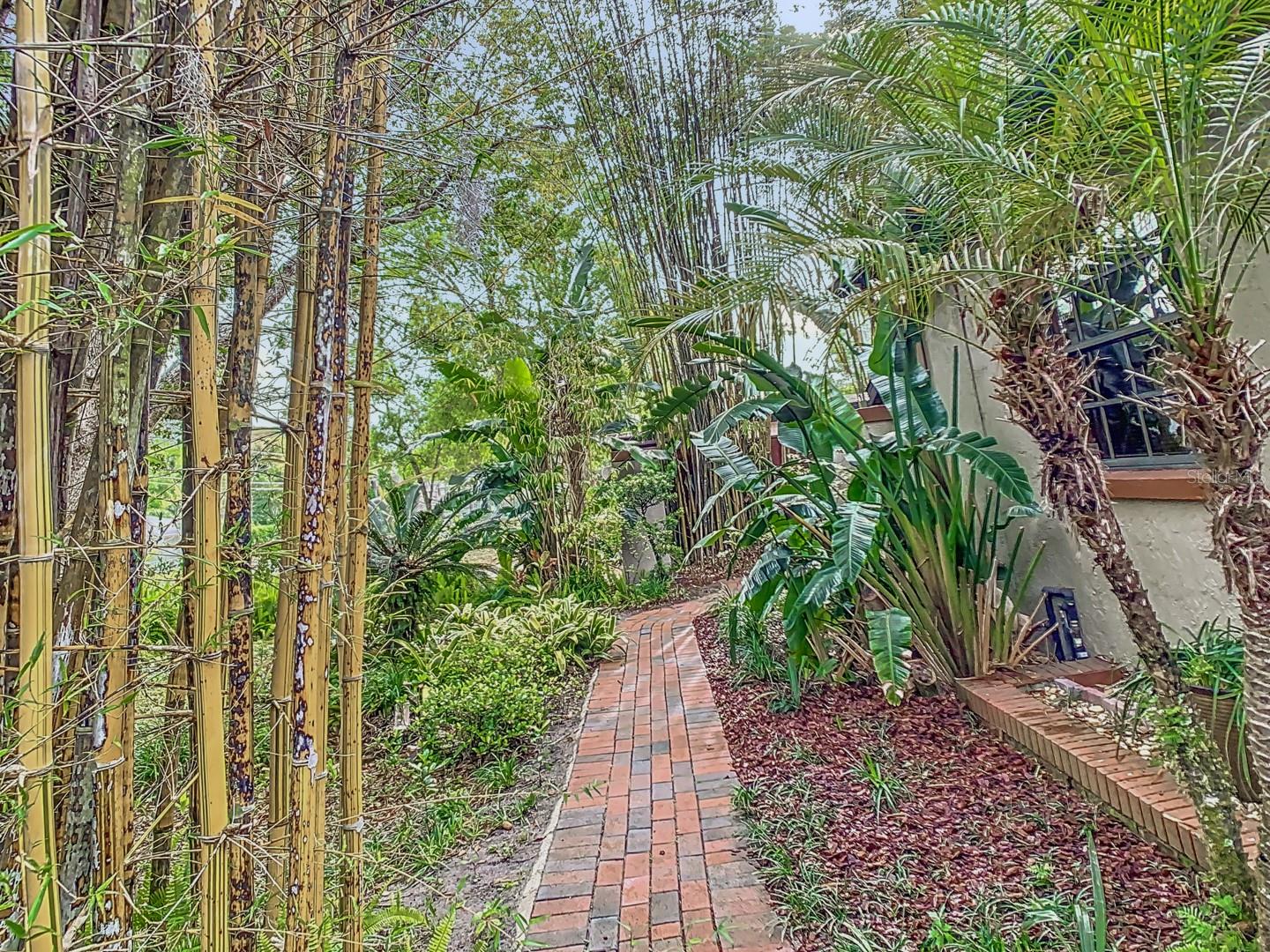 410 SANDSPUR RD N, MAITLAND, FL, 32751
