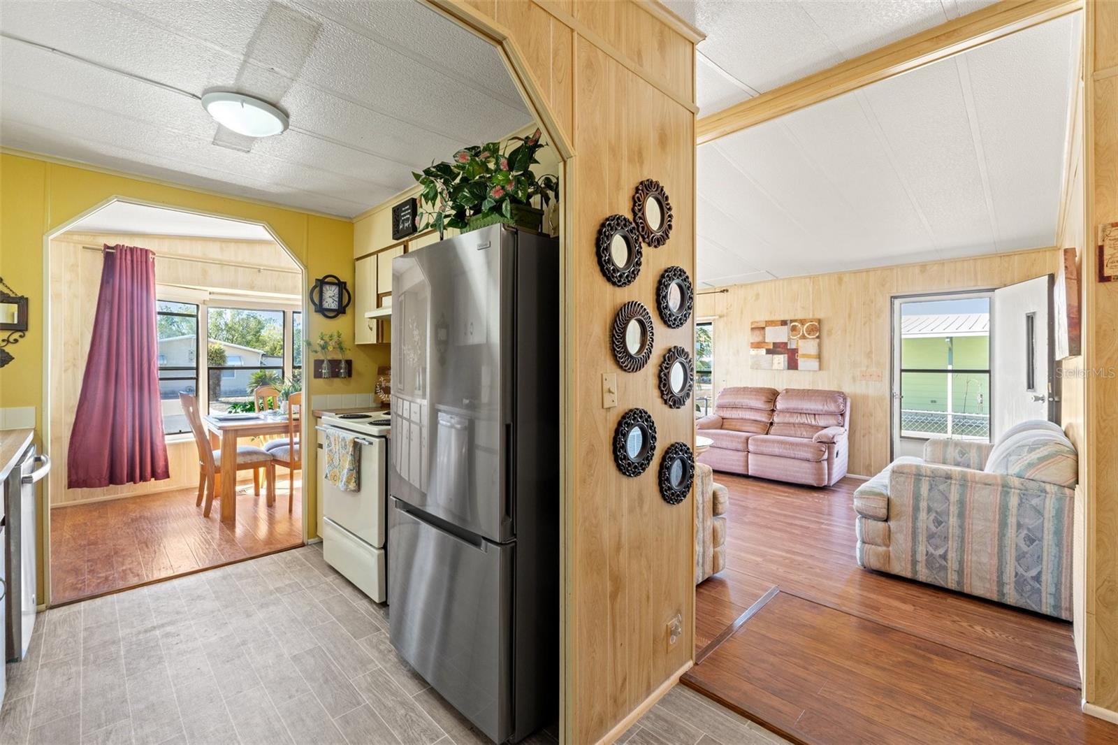 7476 EASTERN CIRCLE DR, BROOKSVILLE, FL, 34613