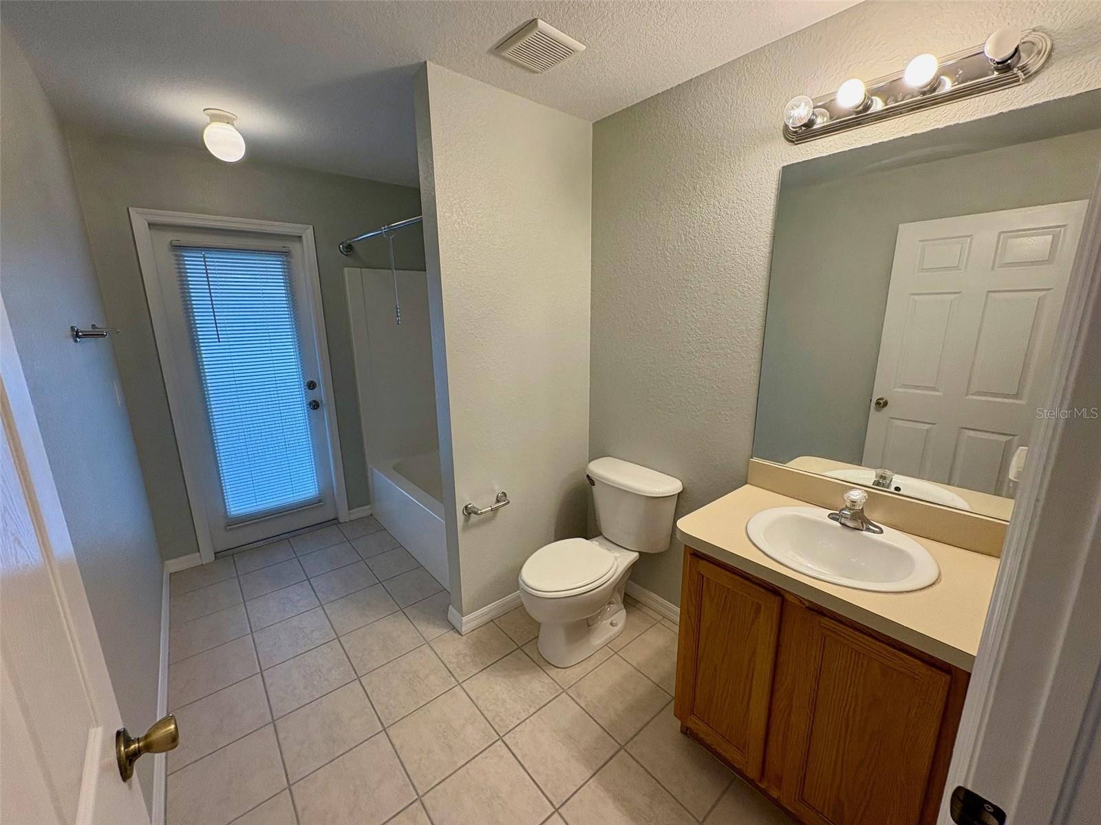 2399 ORACLE LN, NORTH PORT, FL, 34286