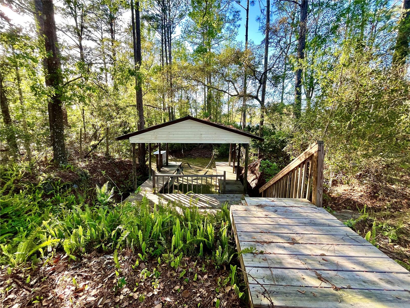 105 CLICK RD, SATSUMA, FL, 32189