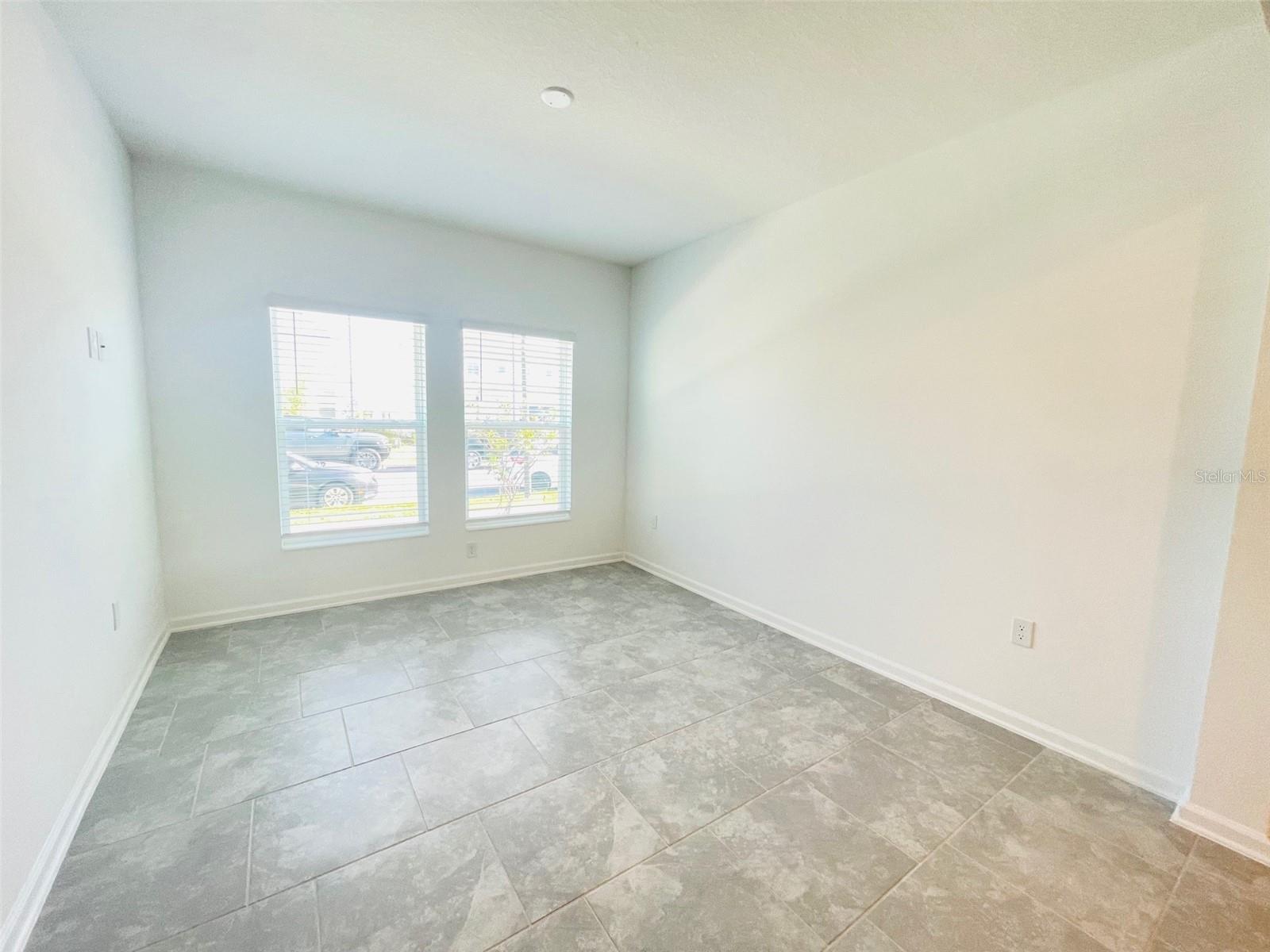 6641 WILLOW VIEW AVE, ORLANDO, FL, 32829