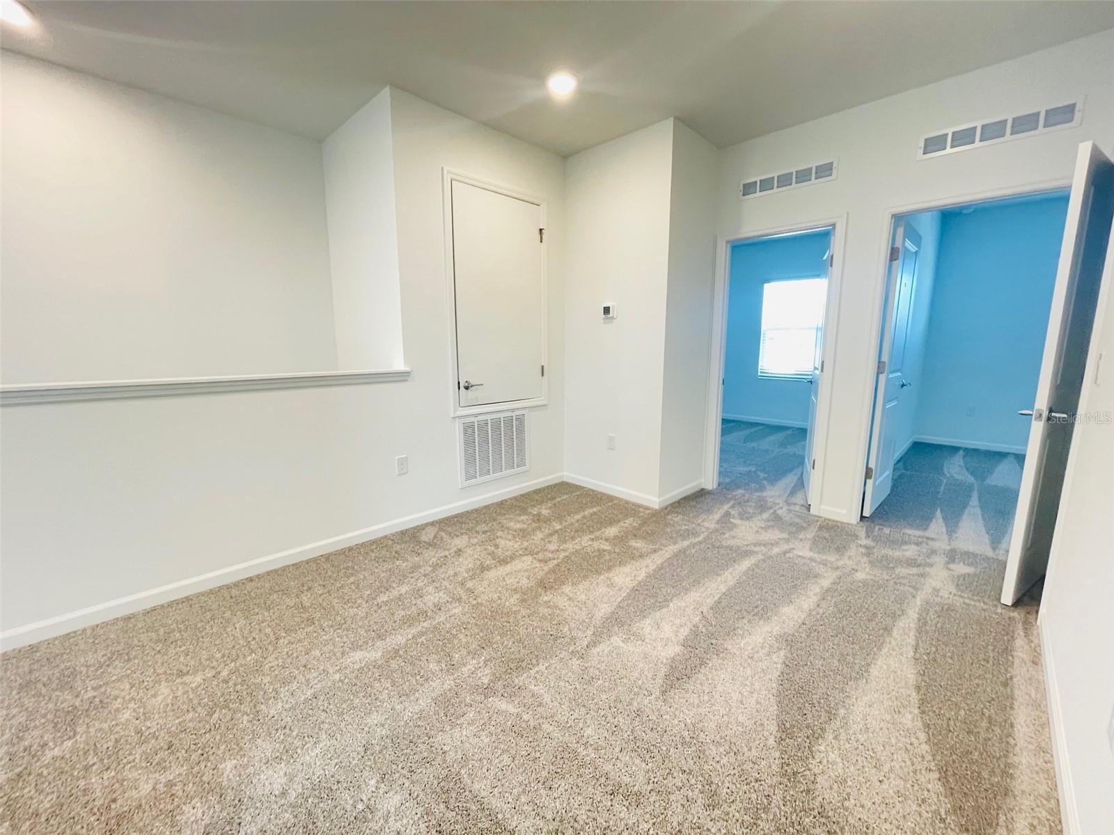 6641 WILLOW VIEW AVE, ORLANDO, FL, 32829