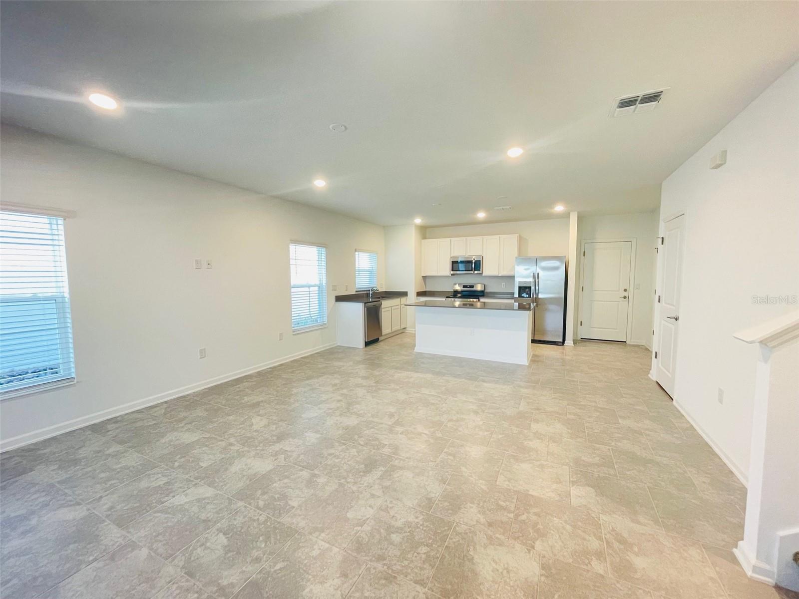 6641 WILLOW VIEW AVE, ORLANDO, FL, 32829