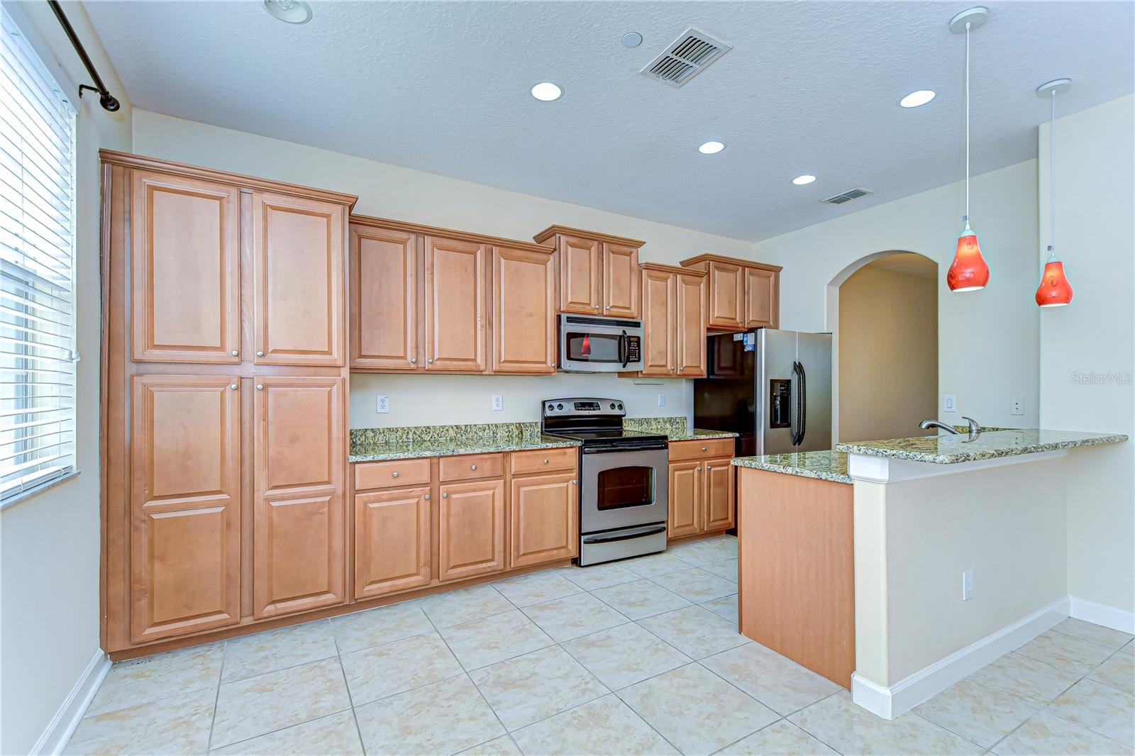 10144 ARBOR RUN DR #122, TAMPA, FL, 33647