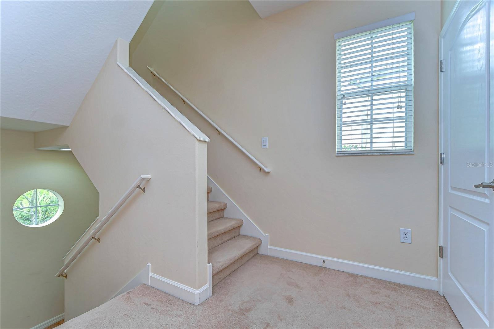 10144 ARBOR RUN DR #122, TAMPA, FL, 33647