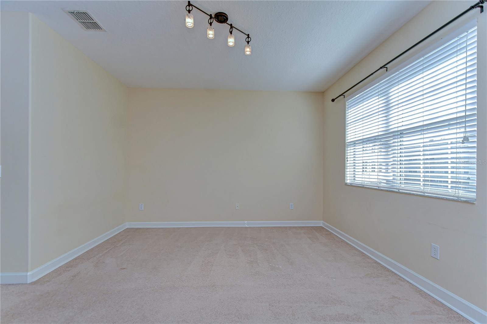 10144 ARBOR RUN DR #122, TAMPA, FL, 33647