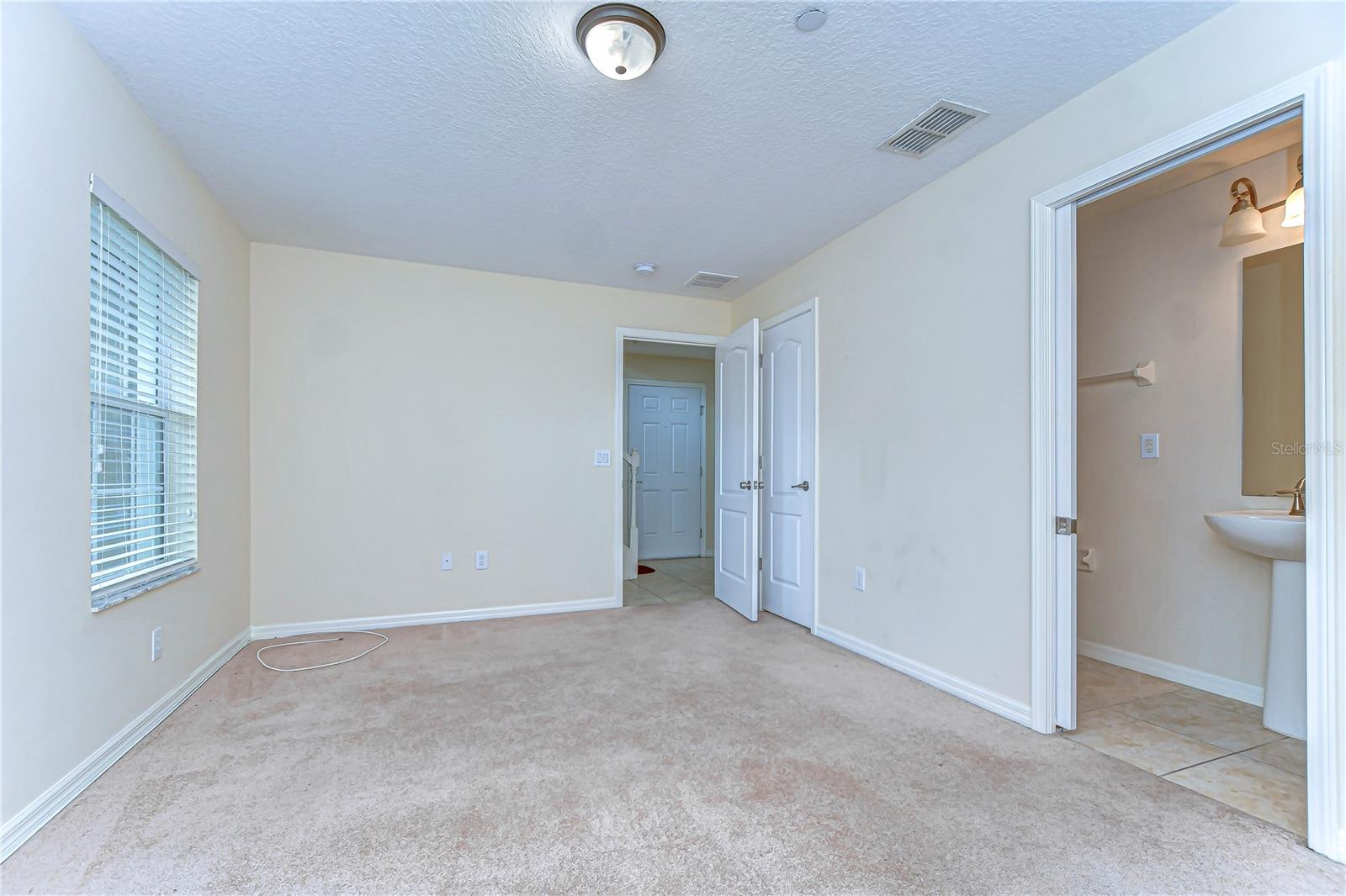 10144 ARBOR RUN DR #122, TAMPA, FL, 33647