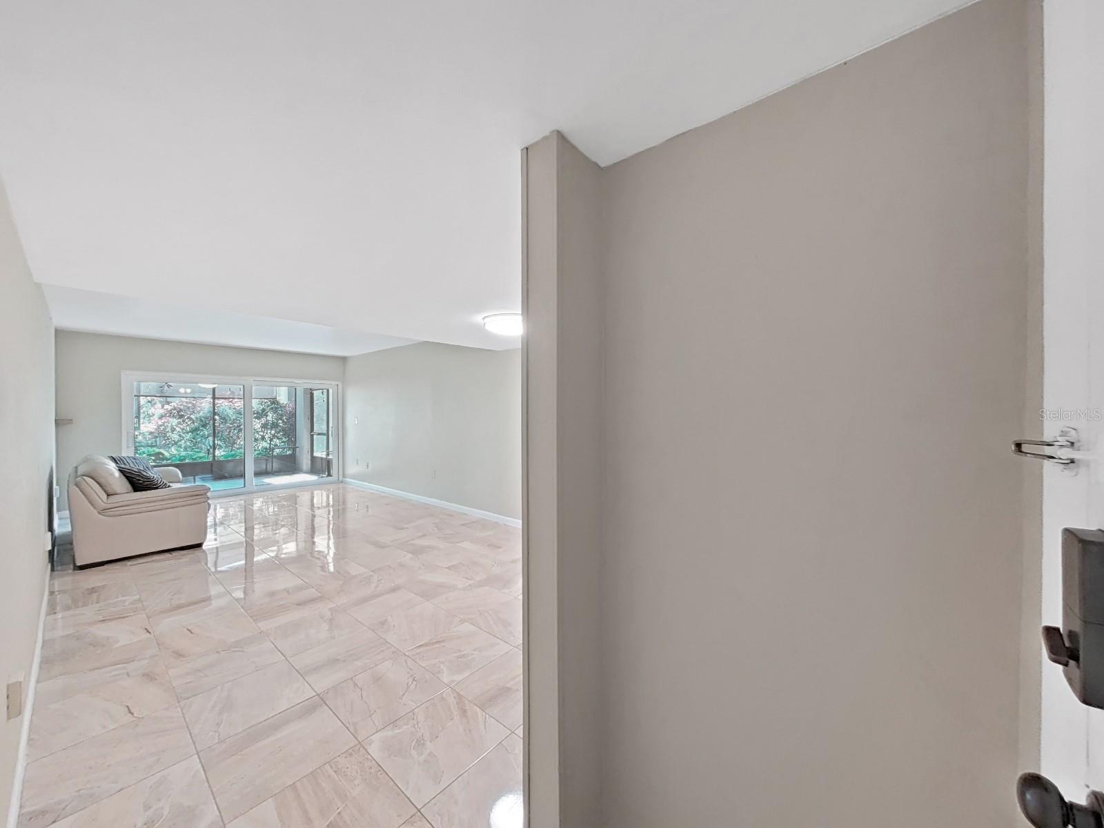 785 S VILLAGE DR N #106, ST PETERSBURG, FL, 33716