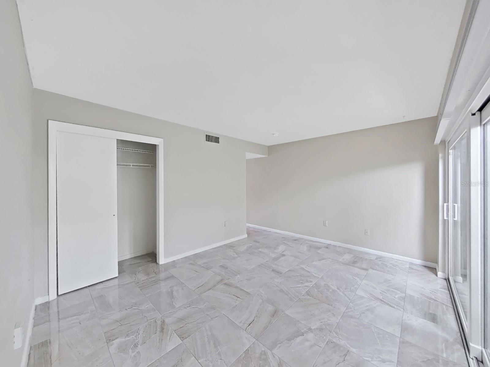 785 S VILLAGE DR N #106, ST PETERSBURG, FL, 33716