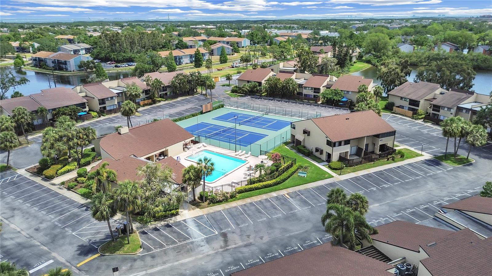 785 S VILLAGE DR N #106, ST PETERSBURG, FL, 33716