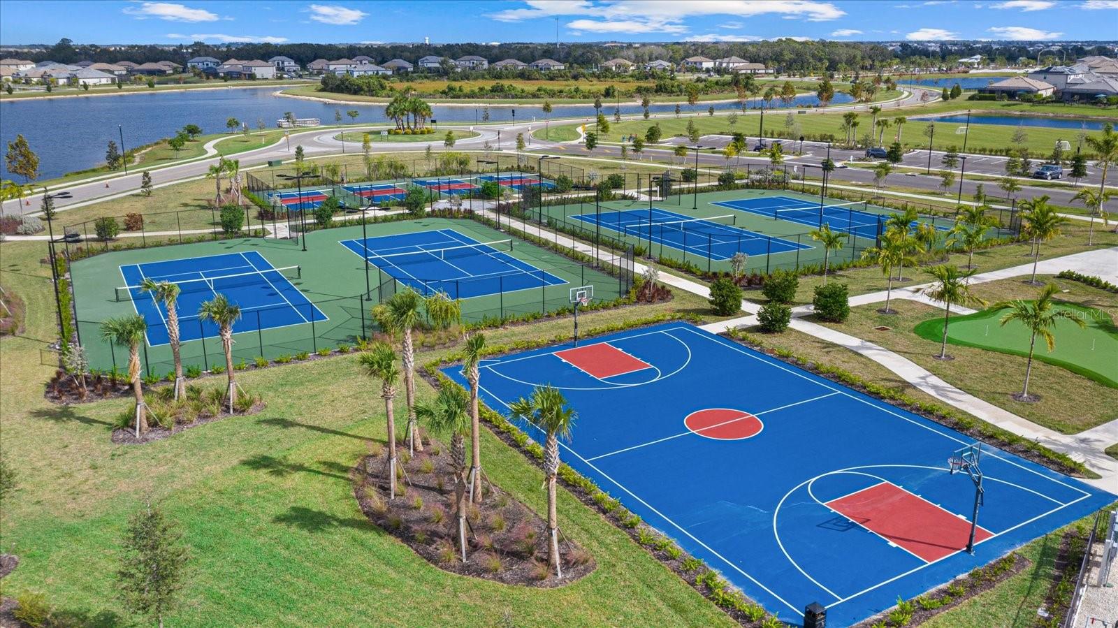 16016 SUNNY DAY DR, BRADENTON, FL, 34211