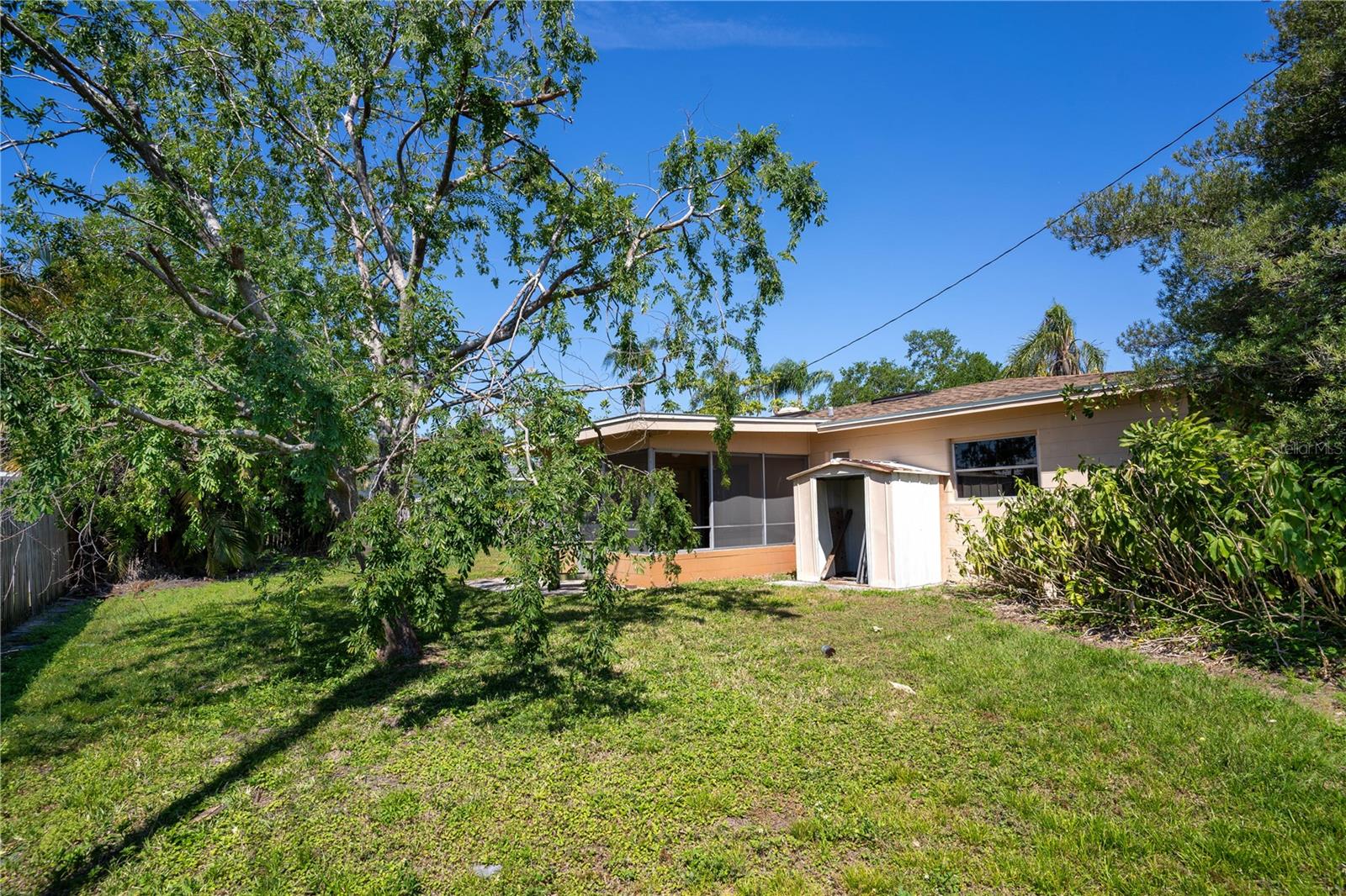 6084 51ST AVE N, KENNETH CITY, FL, 33709