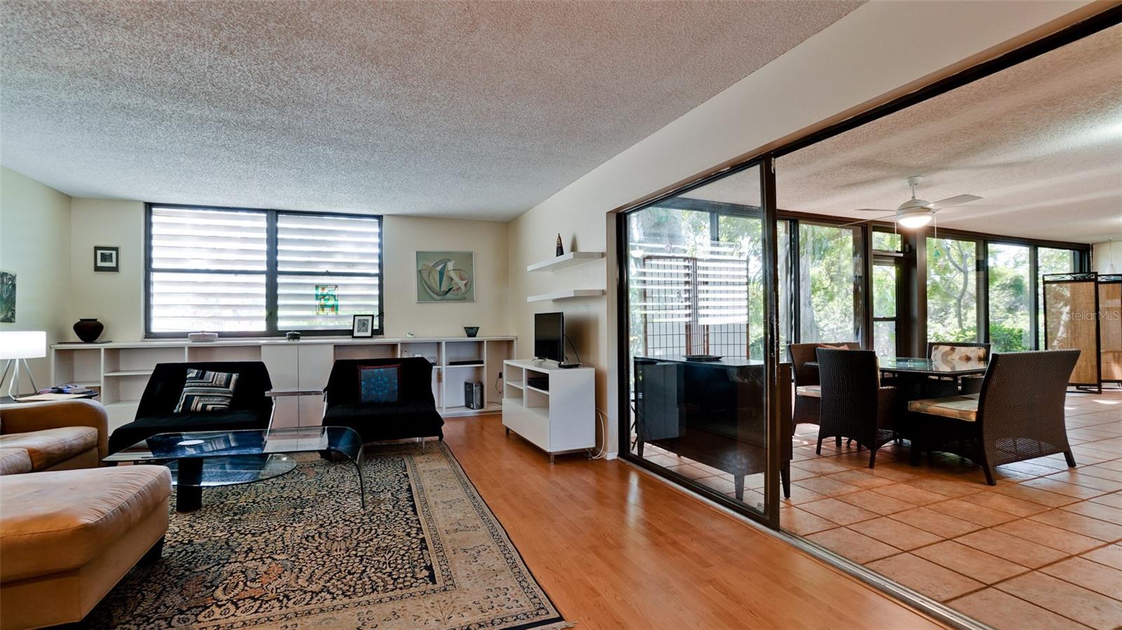 631 WOODLAWN DR, BRADENTON, FL, 34210