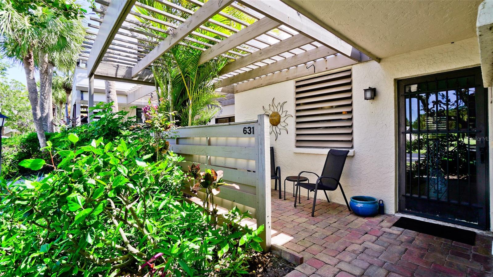 631 WOODLAWN DR, BRADENTON, FL, 34210