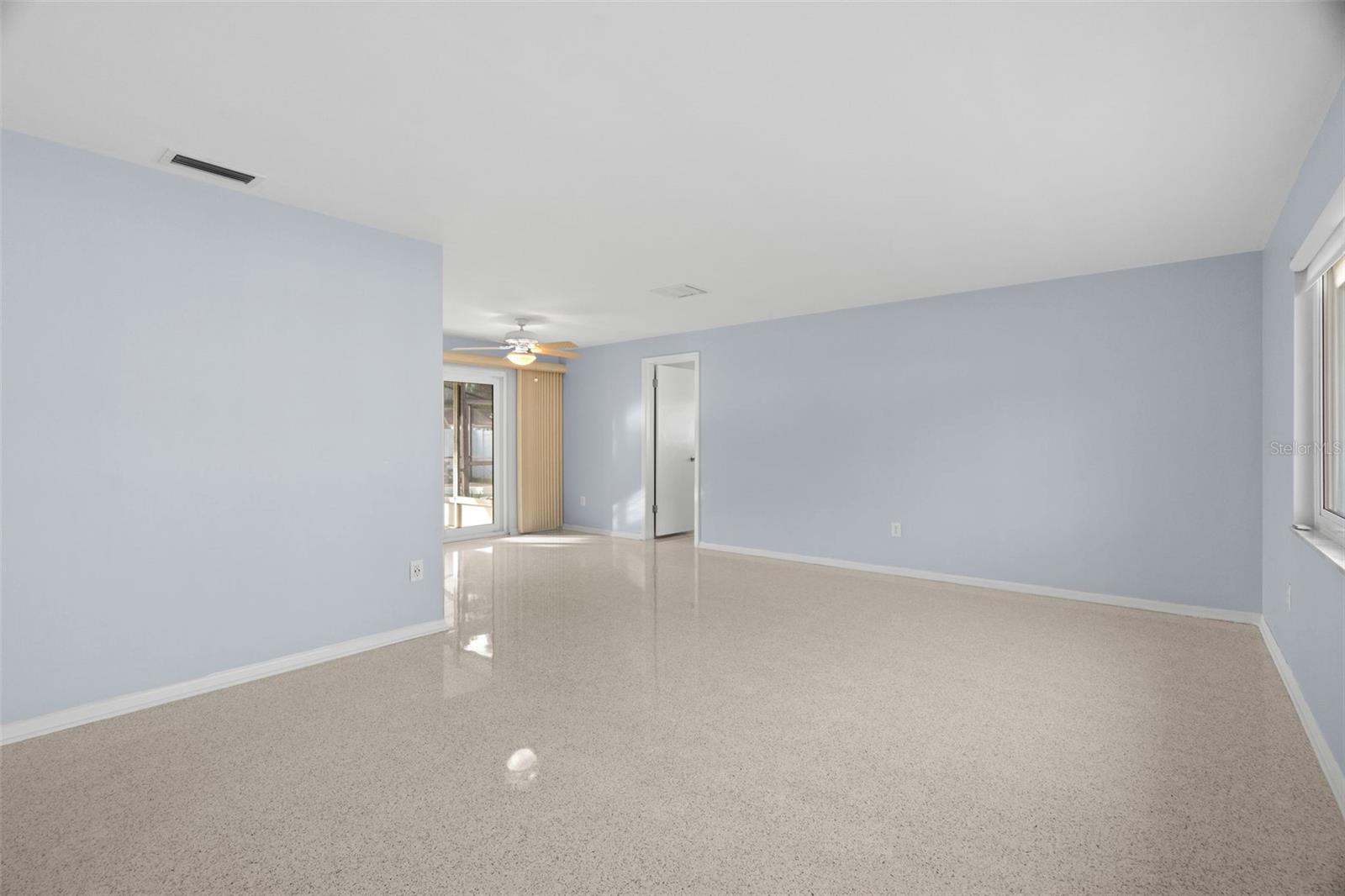 1305 WHISPERING PINES DR, CLEARWATER, FL, 33764