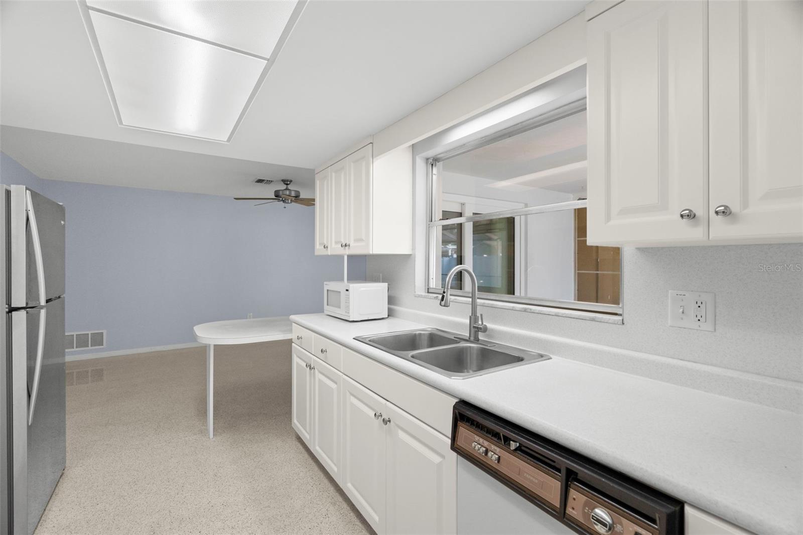 1305 WHISPERING PINES DR, CLEARWATER, FL, 33764