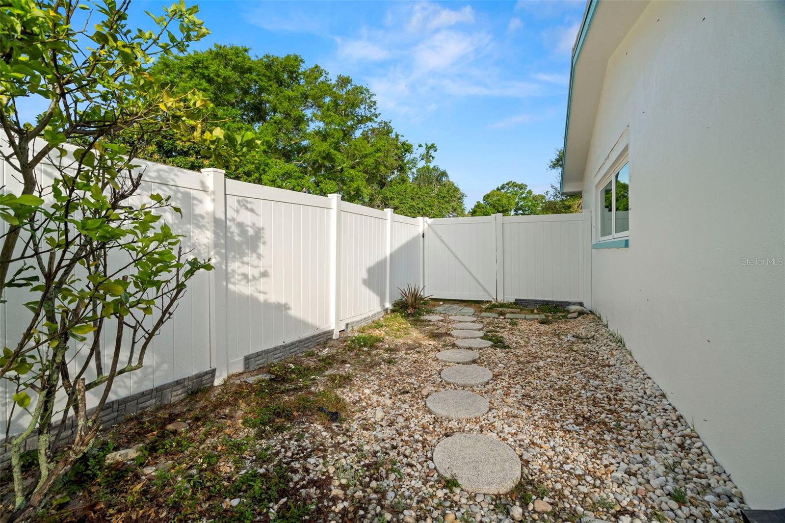 1305 WHISPERING PINES DR, CLEARWATER, FL, 33764