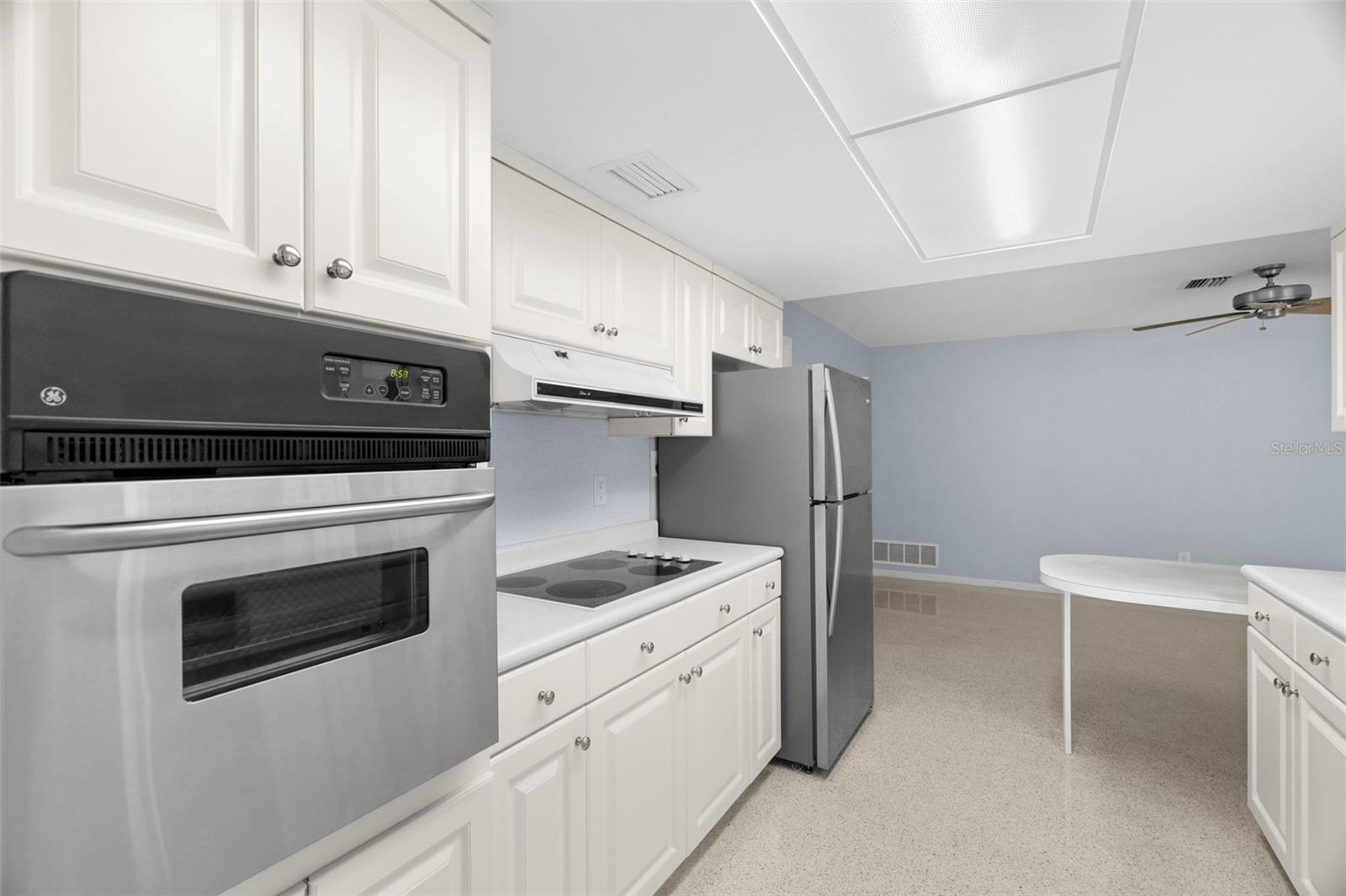 1305 WHISPERING PINES DR, CLEARWATER, FL, 33764