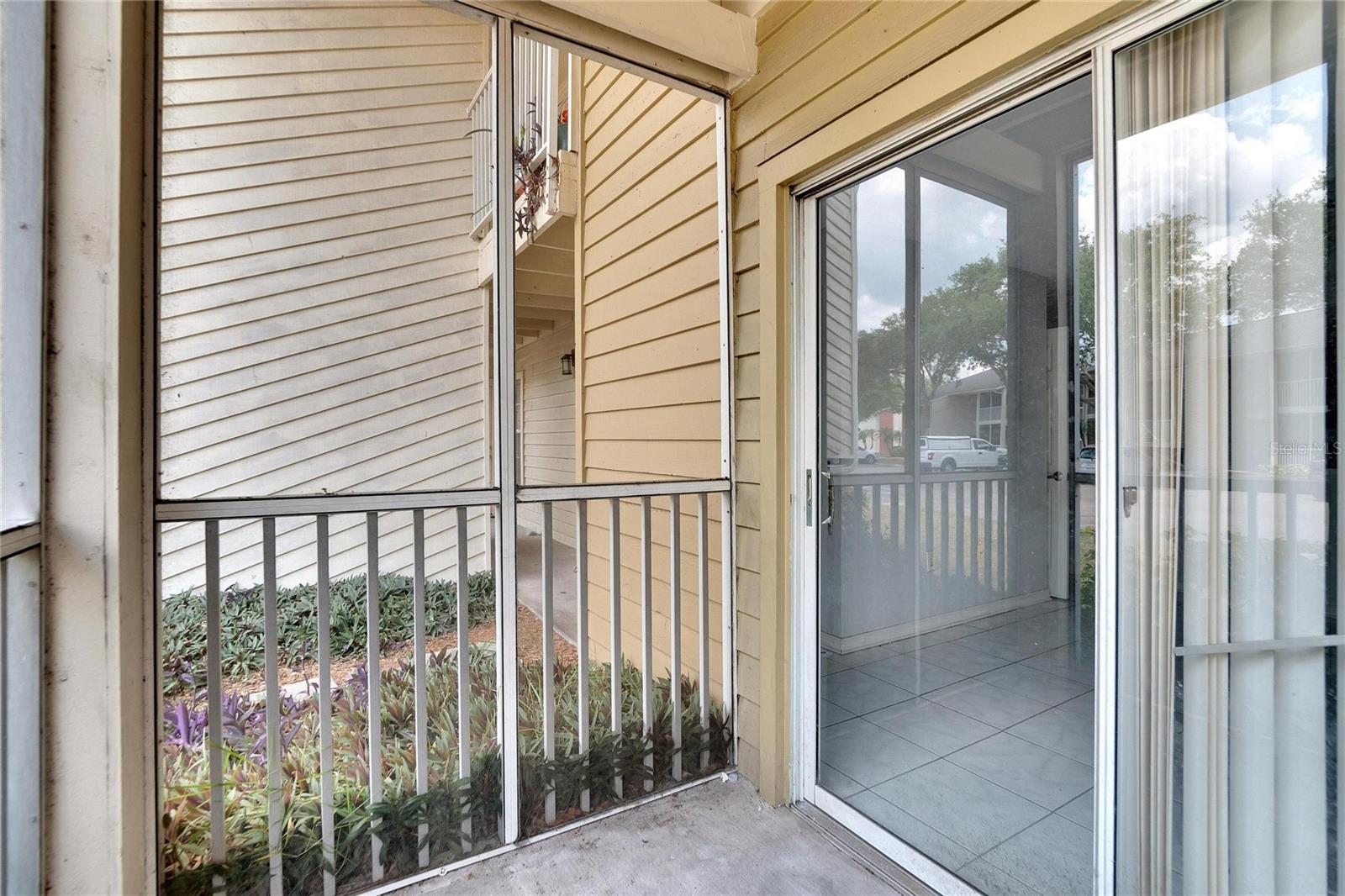 209 LAKE BROOK CIR #104, BRANDON, FL, 33511