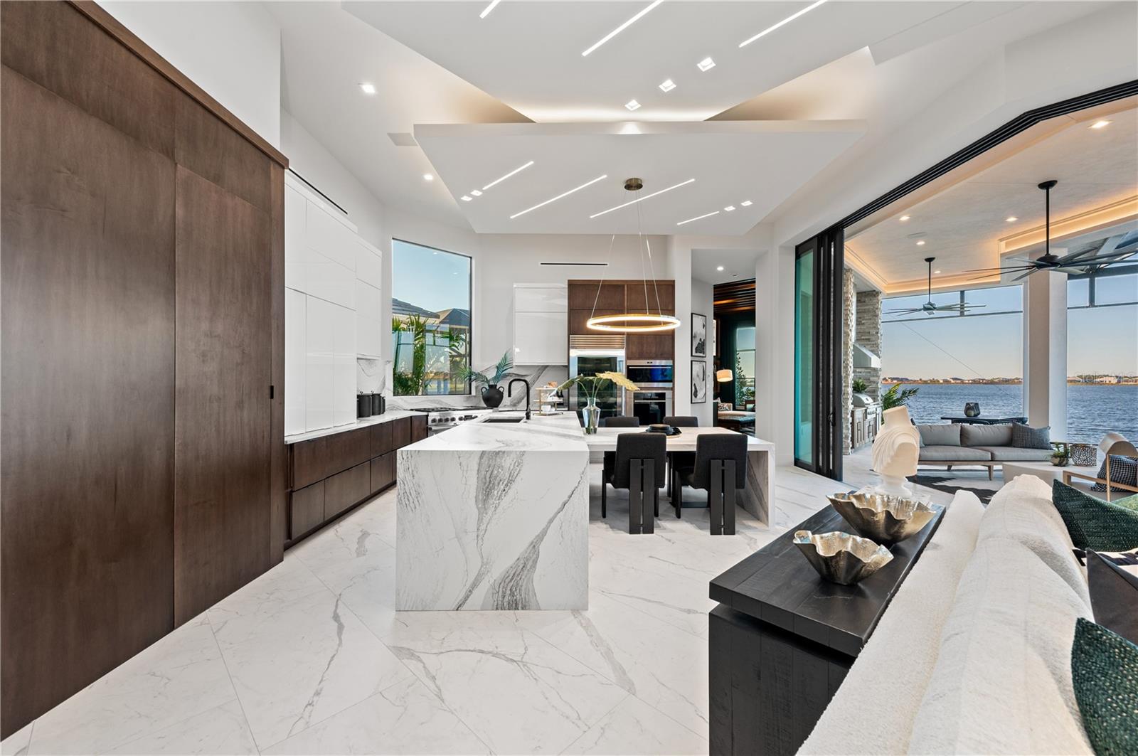 A4646528 Property Photo