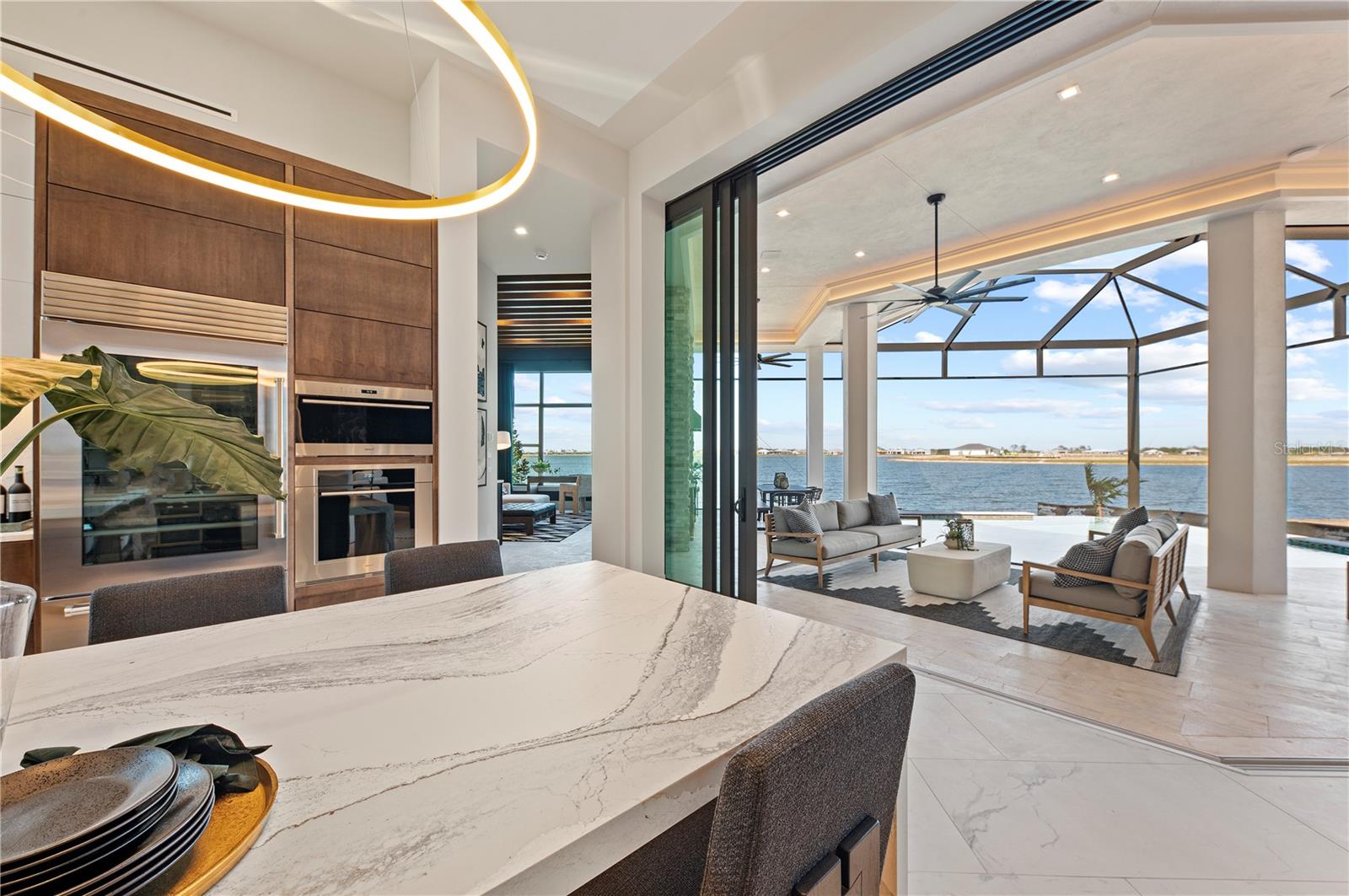 A4646528 Property Photo